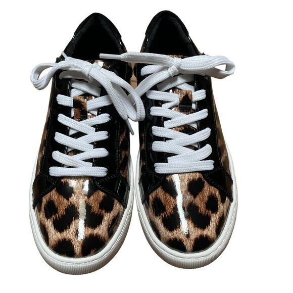 Vaneli Sport Sneaker Size 5 Colter Camel Leopard Print Patent Leather Lace Up - Picture 2 of 5